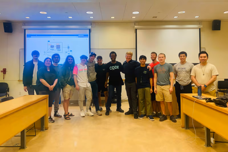 Just a small group from the App Development Club. That’s me in the middle!